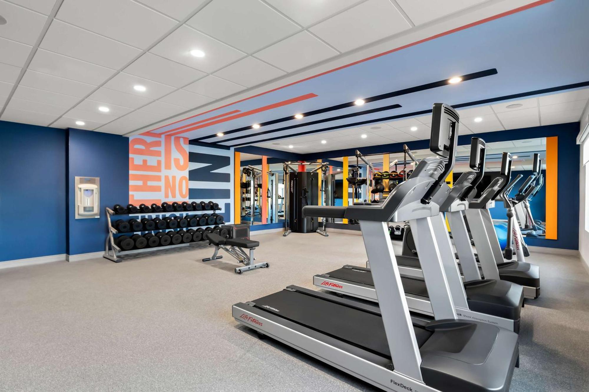 Hampton Inn & Suites Corona, Ca 외부 사진